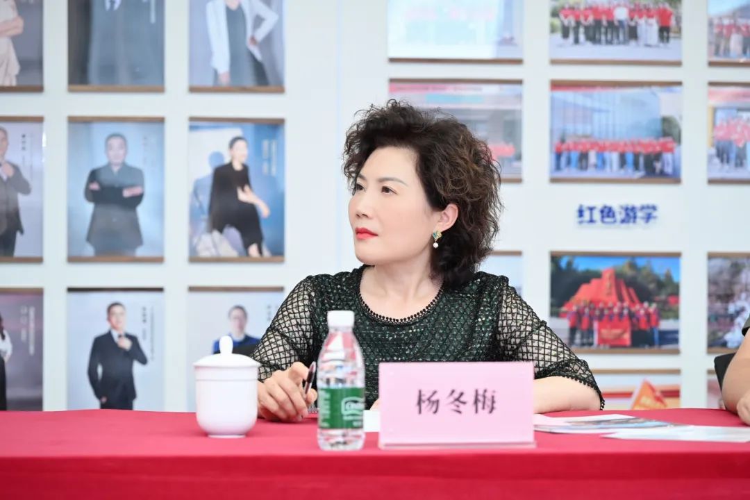 “周三会”第39期暨市政协工商联界别2025年度第三次活动 20位政协委员建言献策 “周三会”第39期暨市政协工商联界别2025年度第三次活动 20位政协委员建言献策