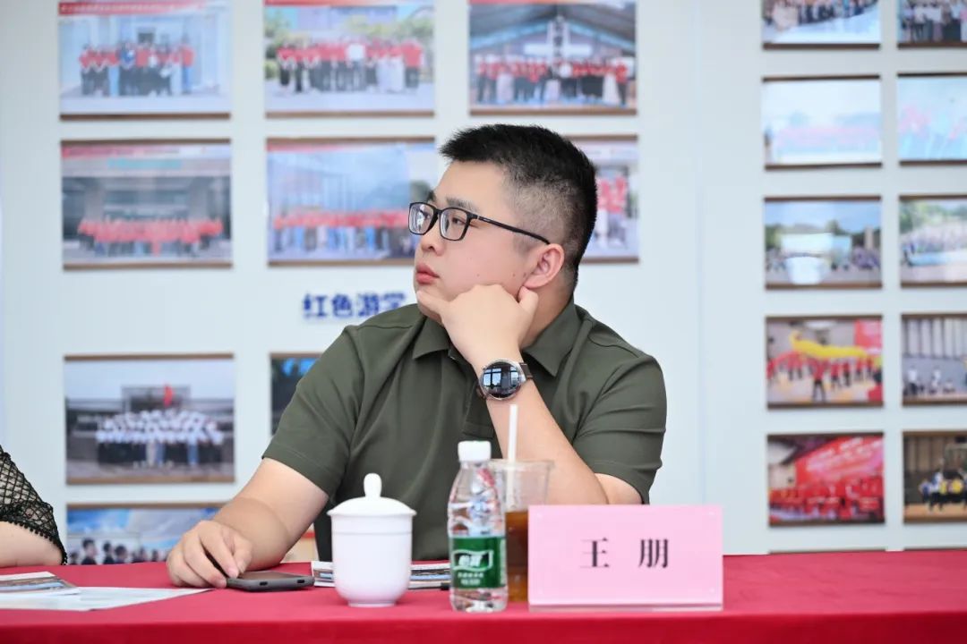 “周三会”第39期暨市政协工商联界别2025年度第三次活动 20位政协委员建言献策 “周三会”第39期暨市政协工商联界别2025年度第三次活动 20位政协委员建言献策
