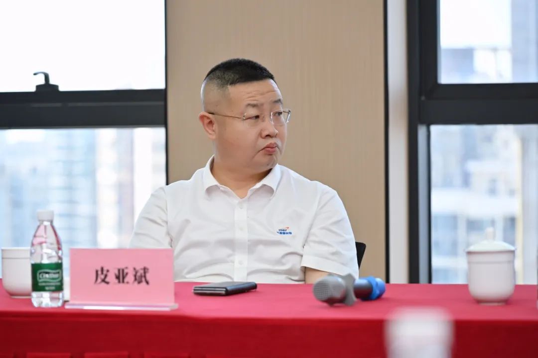 “周三会”第39期暨市政协工商联界别2025年度第三次活动 20位政协委员建言献策 “周三会”第39期暨市政协工商联界别2025年度第三次活动 20位政协委员建言献策
