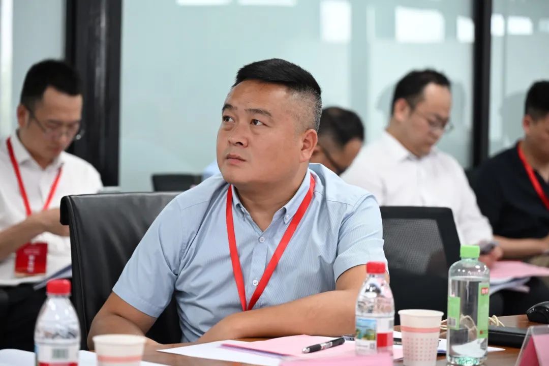 第38期周三会走进智新控制:加速汽车产业链转型升级与协同创新 第38期周三会走进智新控制:加速汽车产业链转型升级与协同创新