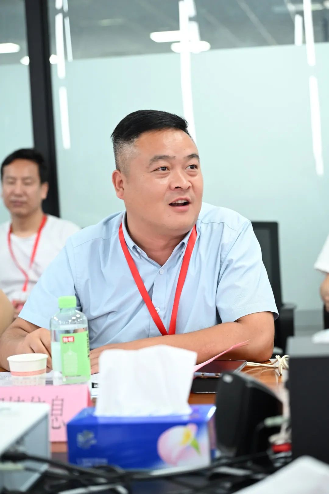 第38期周三会走进智新控制:加速汽车产业链转型升级与协同创新 第38期周三会走进智新控制:加速汽车产业链转型升级与协同创新