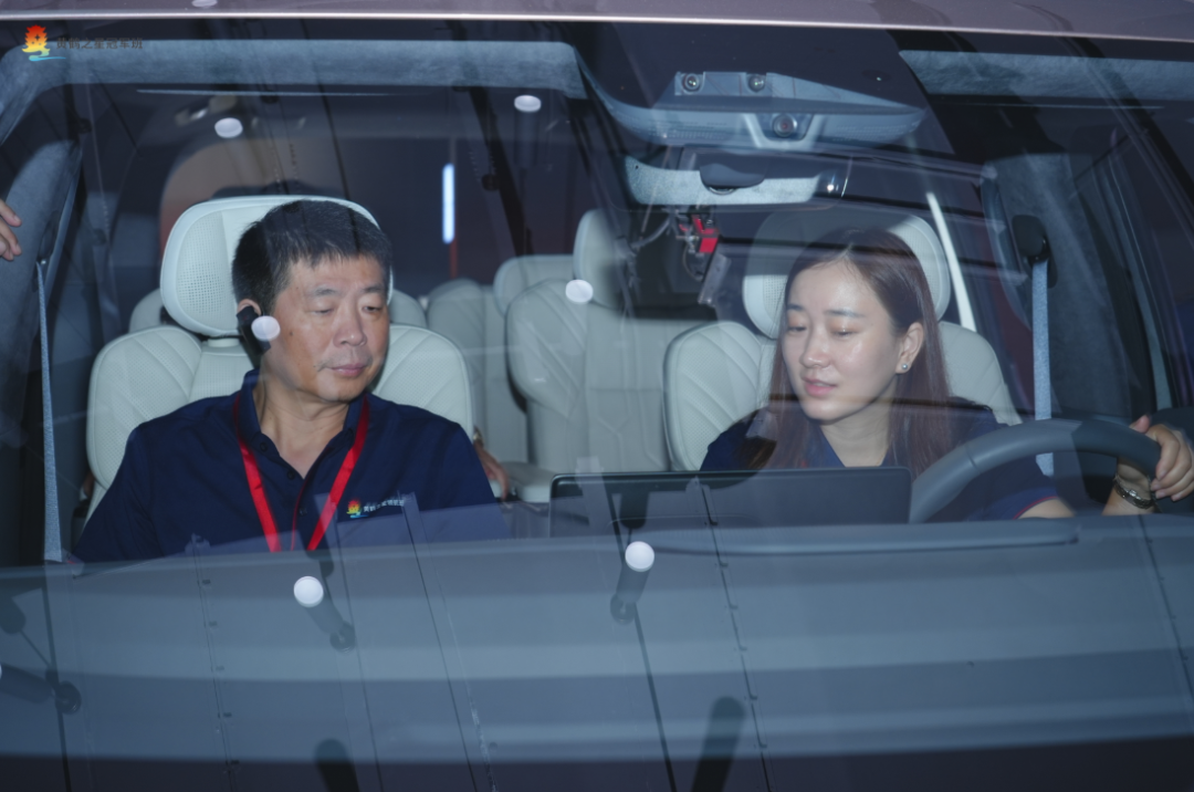 黄鹤之星对话宁波双雄:探方太文化内核,访极氪制造魅力 黄鹤之星对话宁波双雄:探方太文化内核,访极氪制造魅力