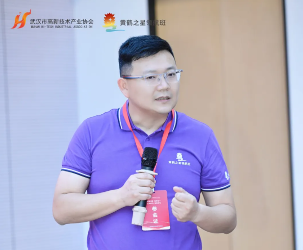 问道南京：黄鹤之星领航班领略江苏产研院、埃斯顿机器人密码