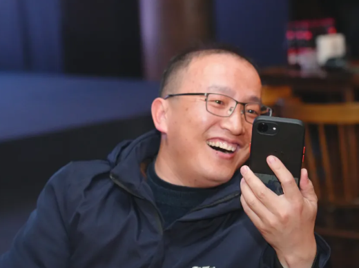 以欢笑融情,以共舞聚力 | 直击黄鹤之星独一无二的年终盛典 以欢笑融情,以共舞聚力 | 直击黄鹤之星独一无二的年终盛典